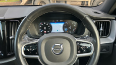 Volvo Xc60 2.0 B5P [250] R DESIGN Pro 5dr AWD Geartronic Petrol Estate